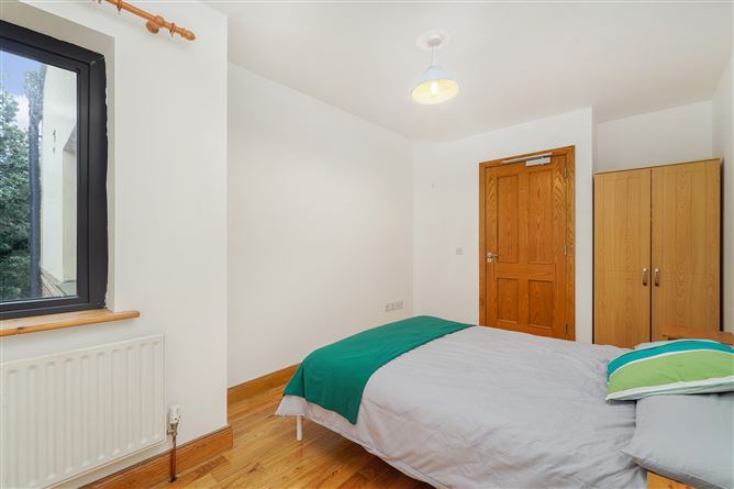 Apt 14 Creevagh House, Dundrum Road, Windy Arbour,   Dublin 14