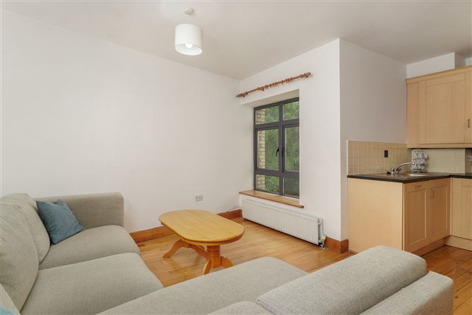 Apt 14 Creevagh House, Dundrum Road, Windy Arbour,   Dublin 14