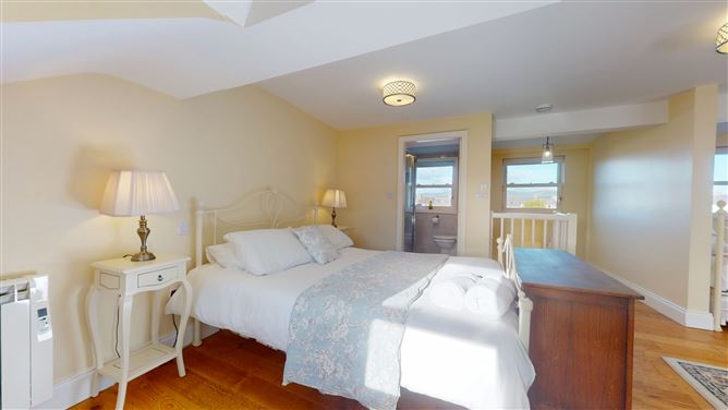 Brownes Townhouse, Dungarvan, Waterford