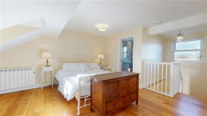 Brownes Townhouse, Dungarvan, Waterford