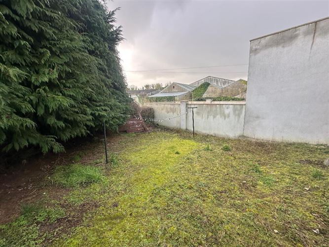 Photo 16 of 19 — 5 Barrack Street, Ardfinnan, Clonmel, Tipperary