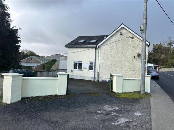 Photo 13 of 19 — 5 Barrack Street, Ardfinnan, Clonmel, Tipperary