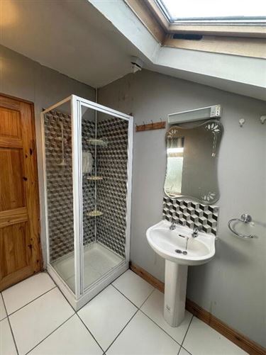 Photo 8 of 19 — 5 Barrack Street, Ardfinnan, Clonmel, Tipperary