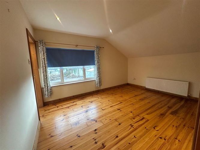 Photo 7 of 19 — 5 Barrack Street, Ardfinnan, Clonmel, Tipperary