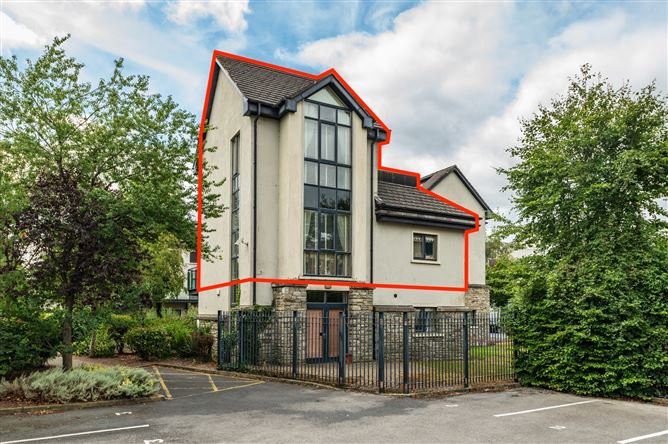 https://photos-a.propertyimages.ie/media/5/6/7/5021765/064563f1-d1c7-43b4-b6fc-43704b28b977_l.jpg