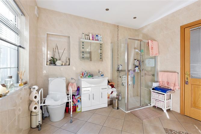 25 Pinewood Drive, Glasnevin, Dublin 11