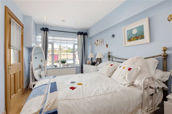25 Pinewood Drive, Glasnevin, Dublin 11