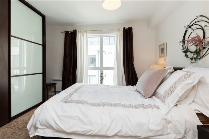 117 Longboat Quay North, Grand Canal Dock, Dublin 2