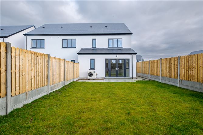 Garrai Glas Drive, Tuam Road, Athenry, Galway