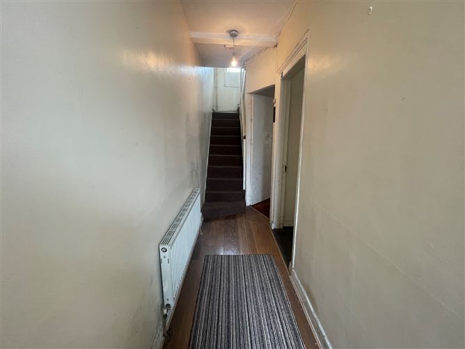 82/83 Johnstown, Waterford