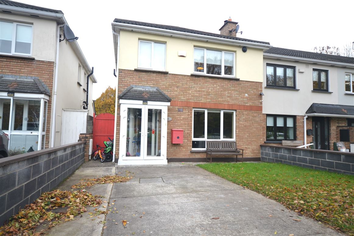 8 Liffey Green, Liffey valley Park, Lucan , Lucan, Dublin