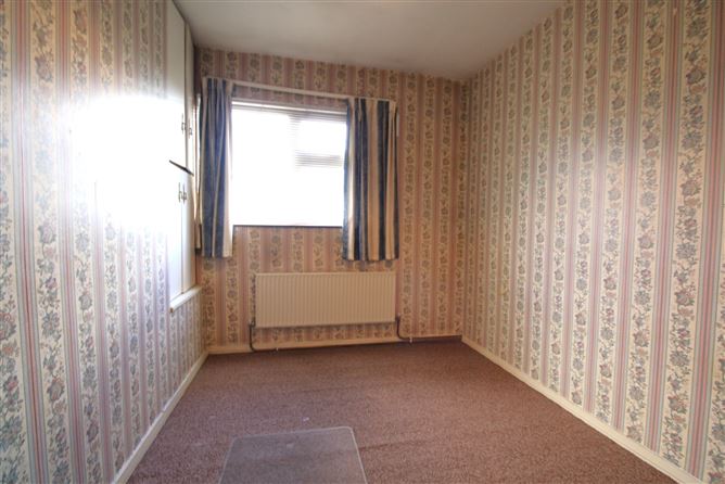 103 New Oak Estate, Carlow