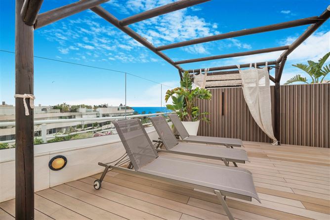 Spain, Marbella, Marbella - Puerto Banus - COSTA-00670P