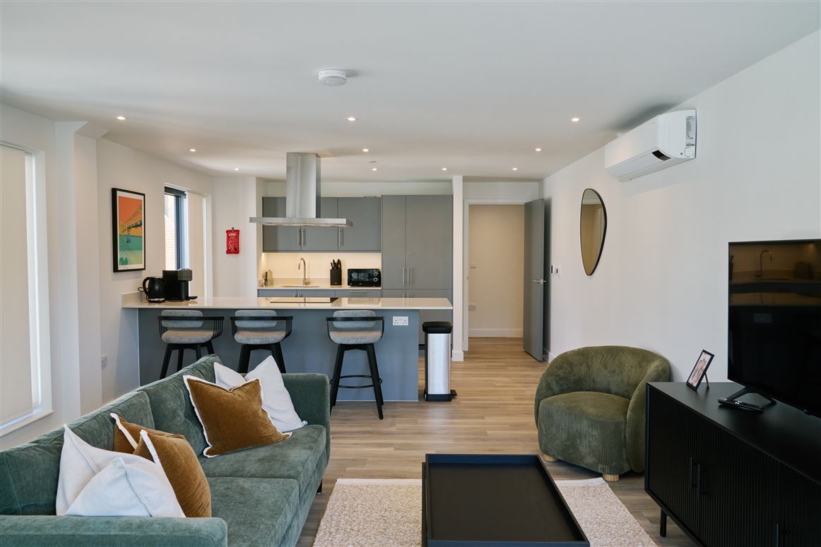 Leeke Luxe,London,Greater London,United Kingdom