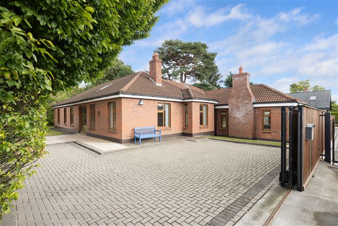 An Scairt, Leopardstown, Dublin 18