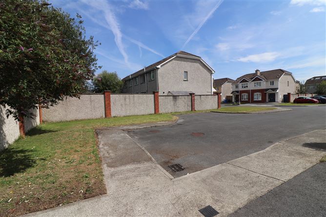 Photo 28 of 31 — 76 Dromroe Avenue, Woodhaven, Castletroy, Limerick