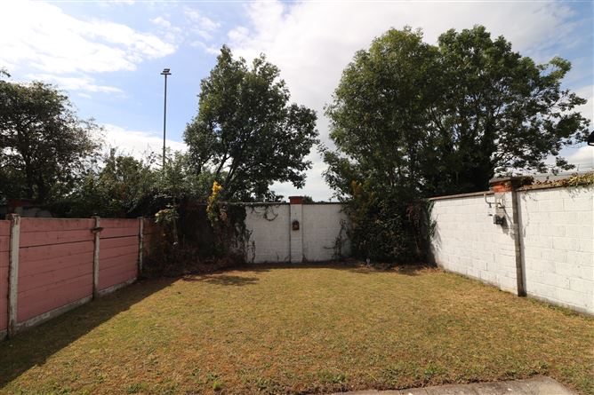 Photo 19 of 31 — 76 Dromroe Avenue, Woodhaven, Castletroy, Limerick