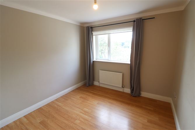 Photo 13 of 31 — 76 Dromroe Avenue, Woodhaven, Castletroy, Limerick