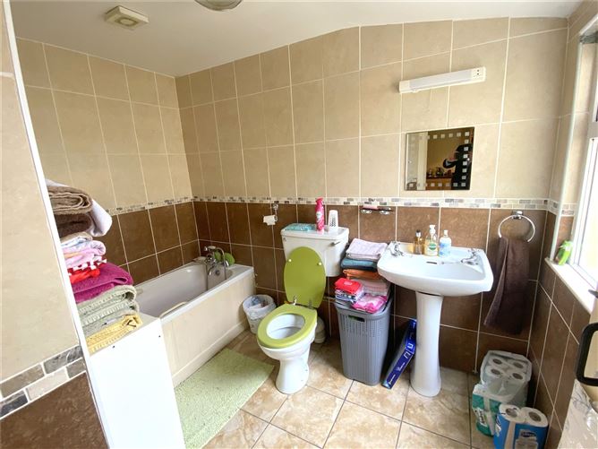 2 Sunnyside, Rathcormac, Co. Cork