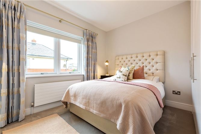 7 Carrickmines Garth, Carrickmines Wood, Brennanstown Road, Dublin 18