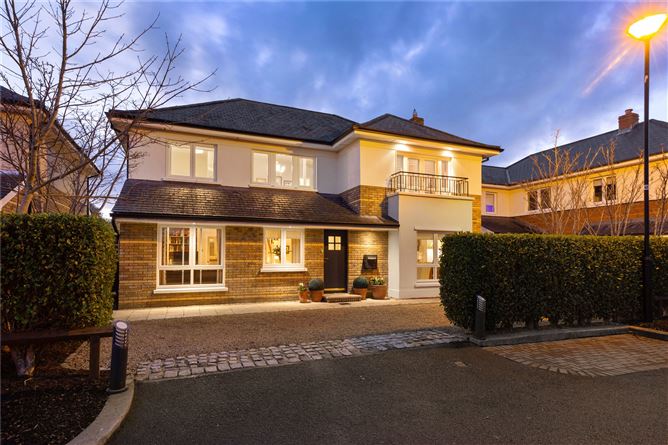 7 Carrickmines Garth, Carrickmines Wood, Brennanstown Road, Dublin 18