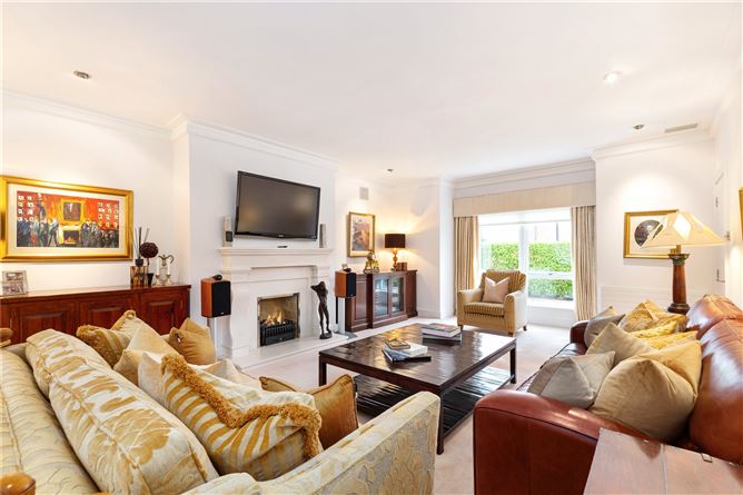 7 Carrickmines Garth, Carrickmines Wood, Brennanstown Road, Dublin 18