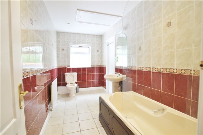 35 Eagle Valley, Enniskerry, Wicklow