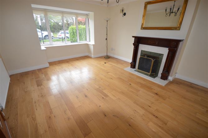 15 Woodscape, Finnstown Priory, Lucan, Dublin