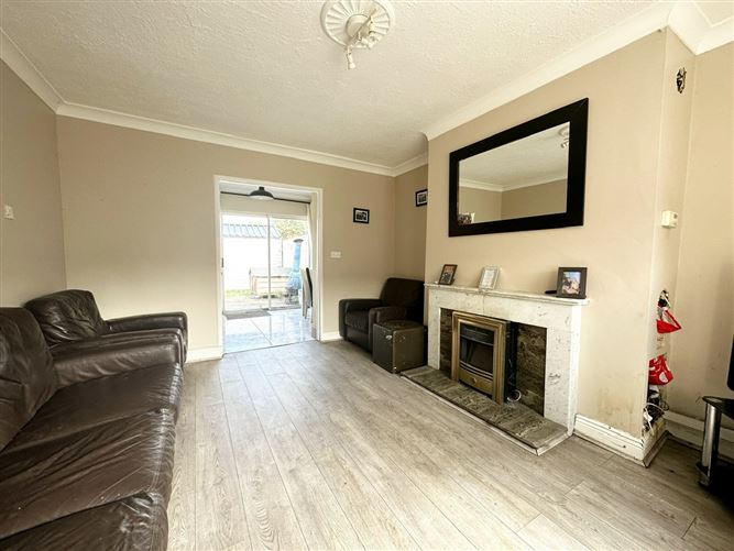 15 Tolka Estate, Glasnevin, Dublin 11