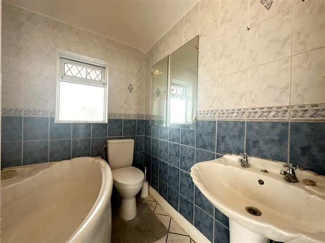 15 Tolka Estate, Glasnevin, Dublin 11