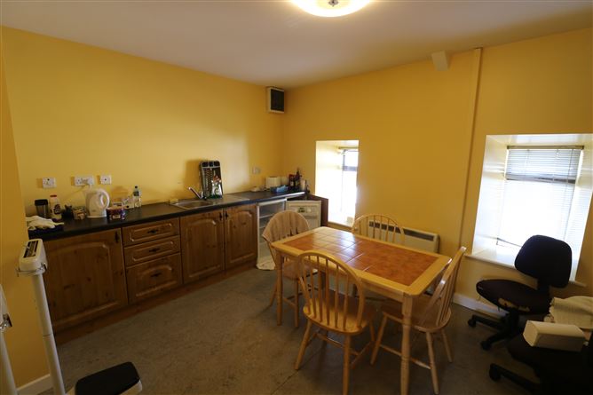 17 Kickham Street, Carrick-on-Suir, Tipperary