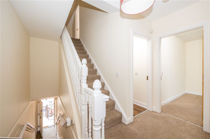 12 Melville Park, Meakstown, Finglas, Dublin 11