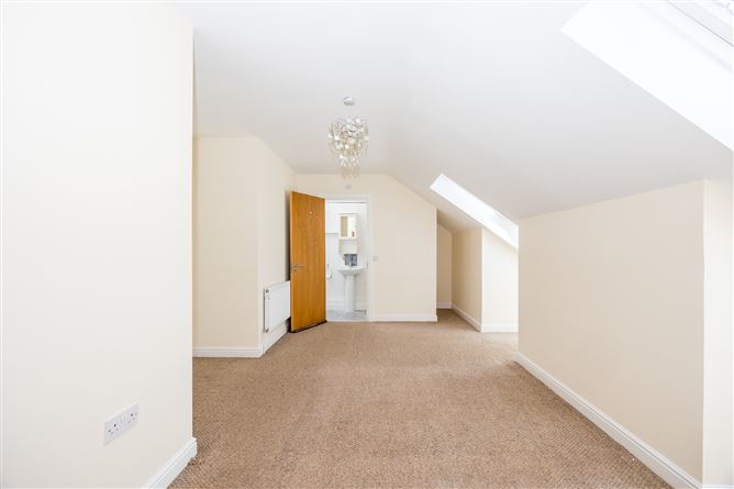 12 Melville Park, Meakstown, Finglas, Dublin 11