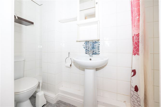 12 Melville Park, Meakstown, Finglas, Dublin 11