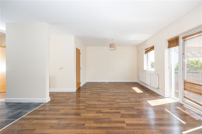 12 Melville Park, Meakstown, Finglas, Dublin 11