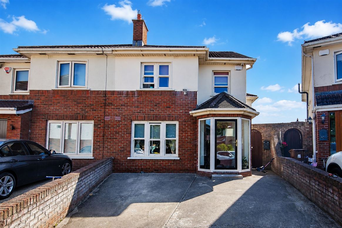 8 Woodstown Hill, Woodstown Village, Knocklyon, Dublin