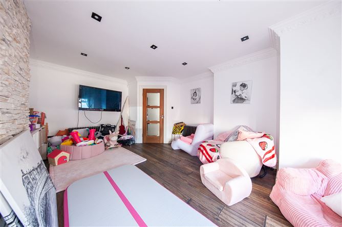 Photo 10 of 30 — 8 Woodstown Hill, Woodstown Village, Knocklyon, Dublin