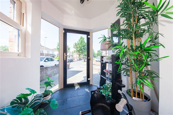 8 Woodstown Hill, Woodstown Village, Knocklyon, Dublin