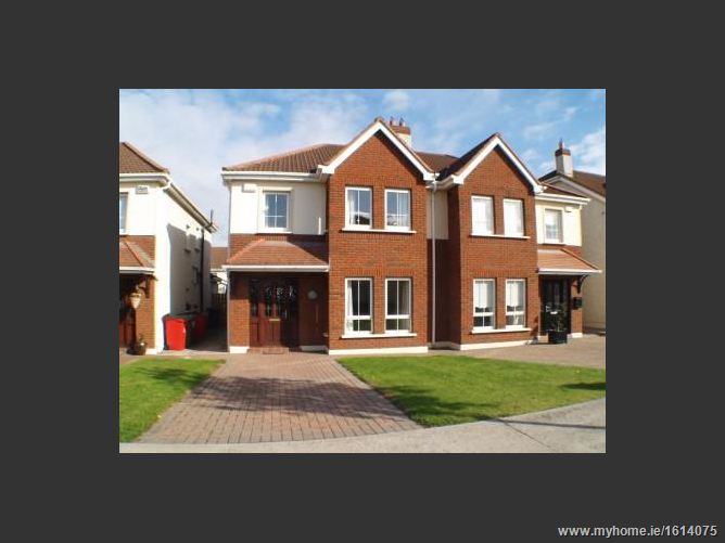 6 Larkfield Rise, Lucan, Dublin West Smith Curley Estate Agents