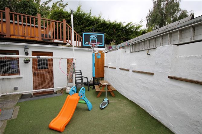 8 Kilmantain Park, Bray, Co. Wicklow