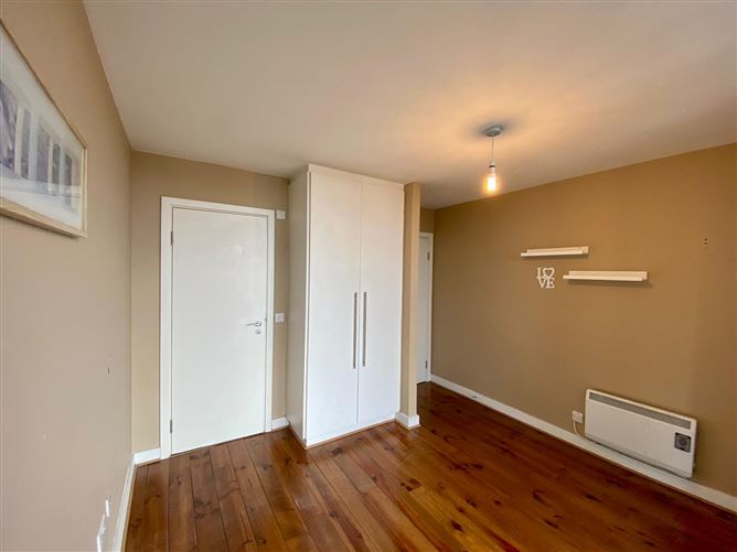 39 Virginia Hall, Belgard Square West, Tallaght, Dublin 24