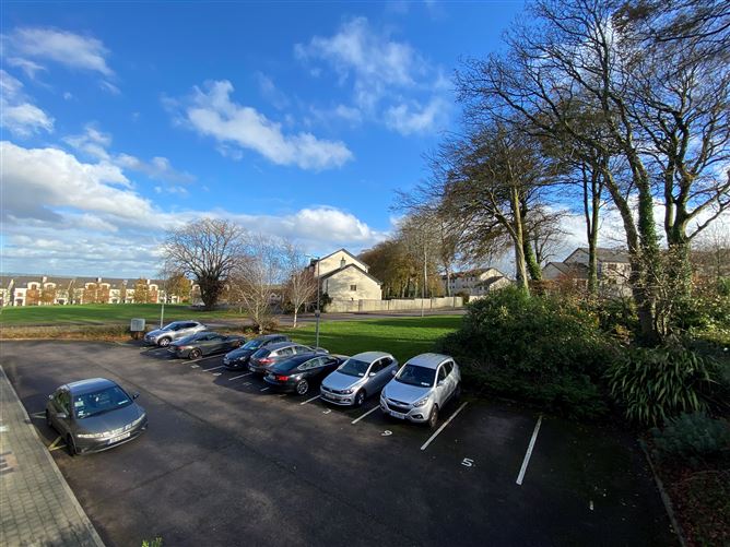 Apt 5 An Radharc, Maryborough Ridge, Douglas, Cork City