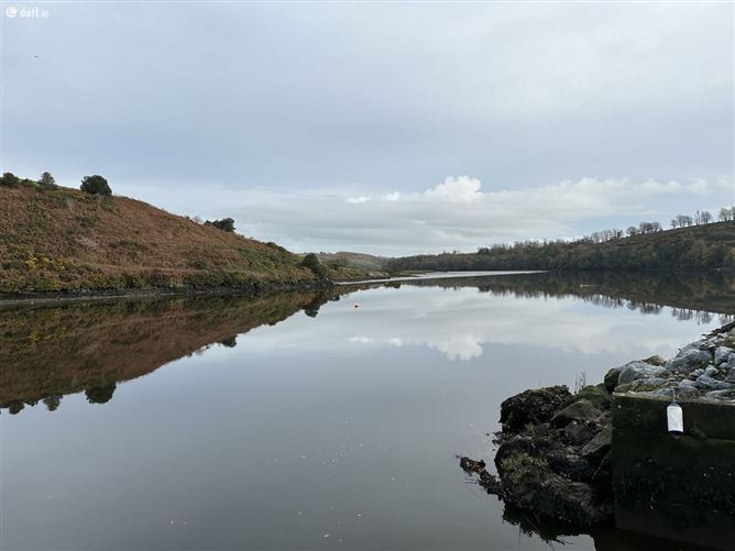 6 The Moorings, Kilmacsimon Quay, Innishannon, Cork