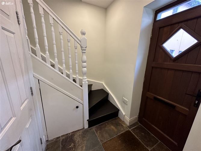 6 The Moorings, Kilmacsimon Quay, Innishannon, Cork