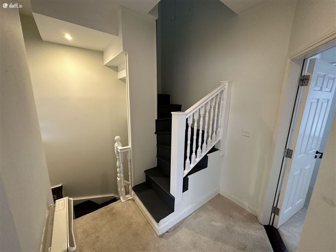 6 The Moorings, Kilmacsimon Quay, Innishannon, Cork