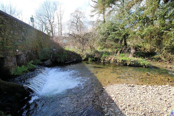 6 The Moorings, Kilmacsimon Quay, Innishannon, Cork