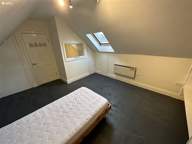 6 The Moorings, Kilmacsimon Quay, Innishannon, Cork