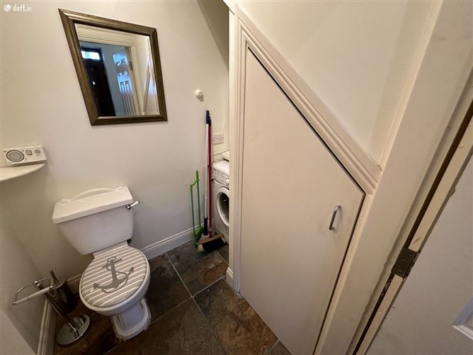 6 The Moorings, Kilmacsimon Quay, Innishannon, Cork