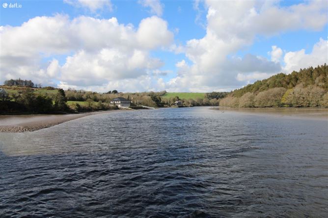 6 The Moorings, Kilmacsimon Quay, Innishannon, Cork