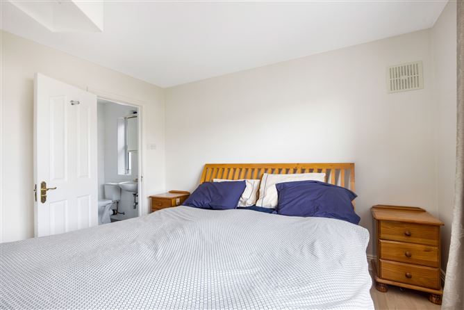 56 Larchfield, Dunboyne, Co. Meath